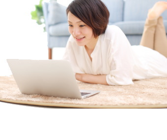 ダメな例:カーペットでノートPCを使う人