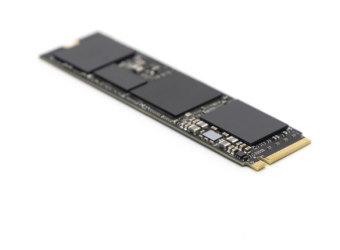 NVMe SSD