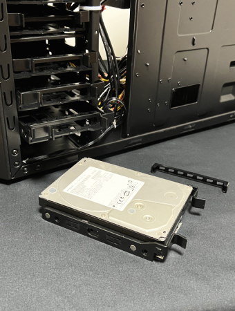 raytrek デスクトップケース HDD/SSD専用固定器具