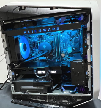 Alienware Aurora R13 内部構造