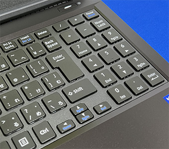 mouse K5(2022年12月モデル)テンキー周辺