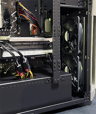 raytrek 4CXFi 第13世代Core搭載(GeForce RTX 4070Ti 搭載型)前面ファンとVGAサポート