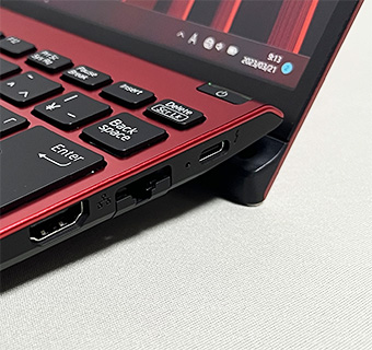 VAIO SX12 (2022年7月発売モデル) ファインレッド ヒンジ