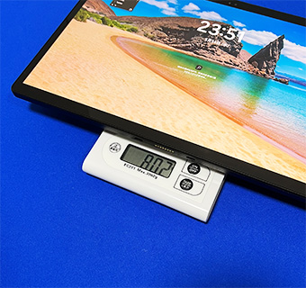 ASUS Vivobook 13 Slate OLED T3304GA 重量