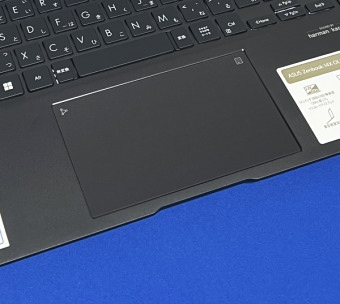 ASUS Zenbook Pro 14X OLED UX3404VA タッチパッド