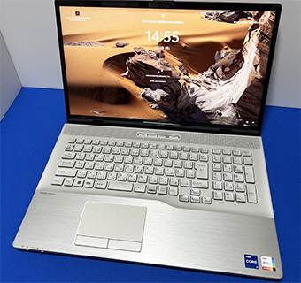 LIFEBOOK NH(WN1/H1)全景