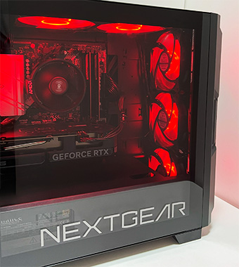 NEXTGEAR LEDケースファン付き 側面前部