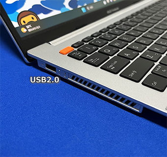 ASUS Vivobook S 15 OLED BAPE Edition 左側面