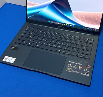 ASUS Zenbook 14 OLED UX3405MA 全景