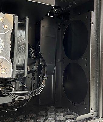 G-Tune DG-A5G60(Ryzen 5 9600X 搭載)ケース内前部