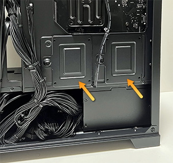 NEXTGEAR SSD取付部(裏)2.5インチマウンタ
