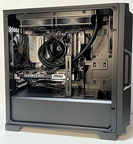 NEXTGEAR JG-A7G6T（GeForce RTX 5060Ti モデル）内部全景