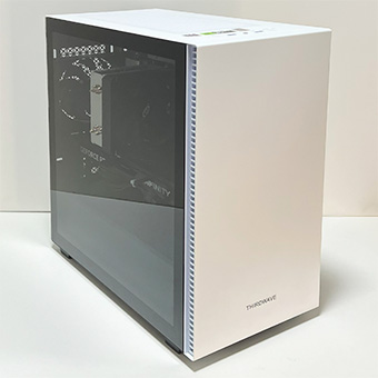 Lightning-G AV-Ti7W(Ryzen7 7700/RTX5060Ti 16GB搭載)外観